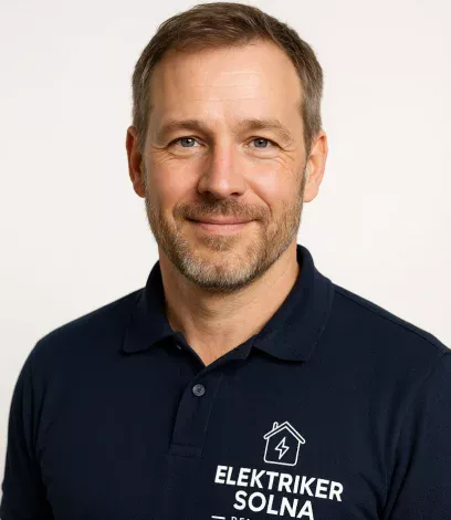 Möt vår elektriker – lokal expert i Solna Porträtt på certifierad elektriker från Elektriker Solna – redo att hjälpa dig med elinstallationer.